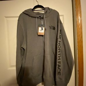 Men’s north face zip up